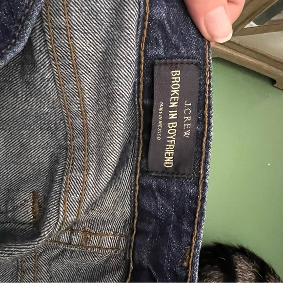 J.Crew Broken In Boyfriend Distressed 27 Jeans Cuffed Holes Dark Wash - Picture 5 of 7